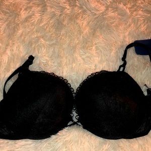 Victoria’s Secret Bombshell 36D